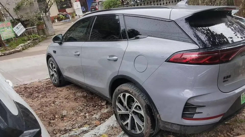 BYD Tang New Energy 2025 Tang DM-i 1.5T Stepless Smart Driving Edition 115KM Honorable Automatic Gear 5