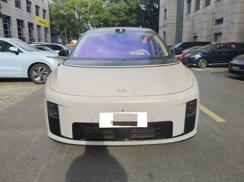 Li 2025 i8 Standard Edition Automatic Gear 2