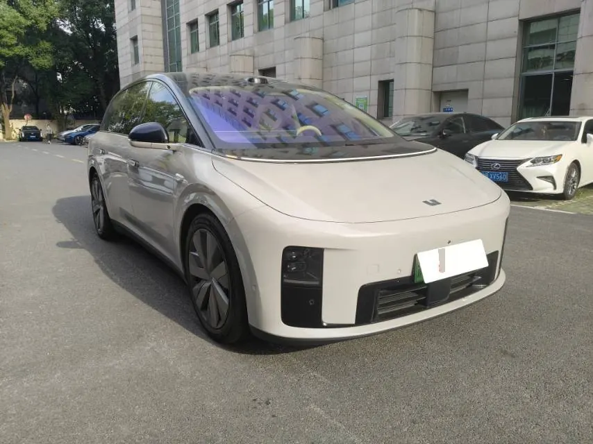 Li 2025 i8 Standard Edition Automatic Gear 3