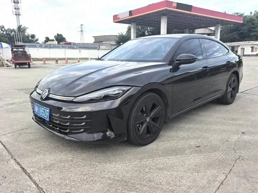 Открыть галерею: Volkswagen 2026 Ling Du L GTS 2.0TSI 380TSI Atom Edition Automatic Gear