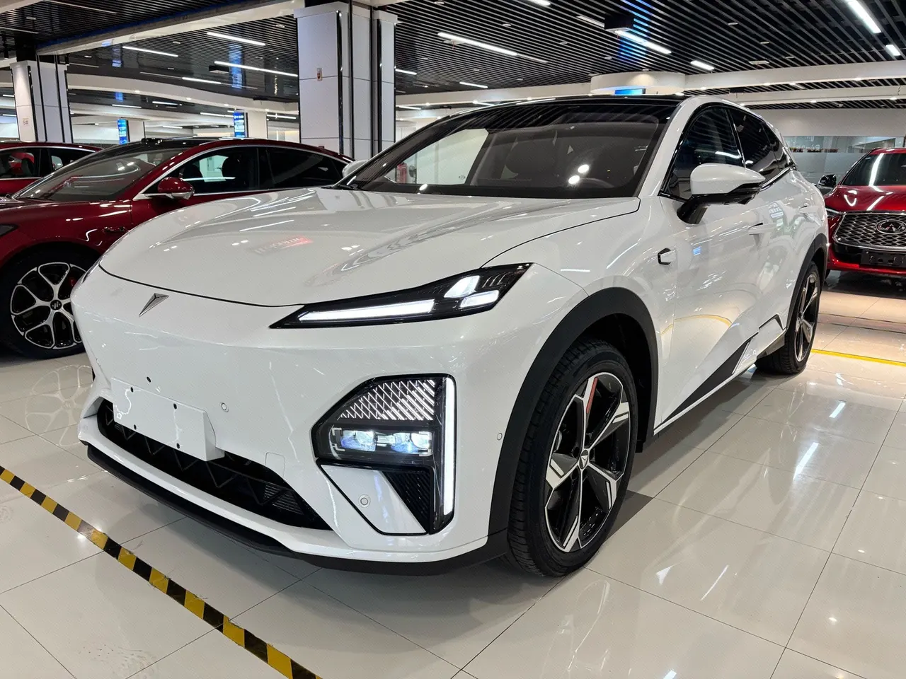 Open image lightbox: ChangAn Deepal 2026 S 07 630Ultra Huawei Gankun Laser Edition Automatic Gear