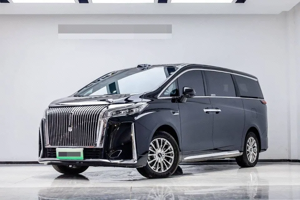 WEY 2025 VV7 Hi4 1.5T Four-Wheel-Drive Automatic Model - View 1