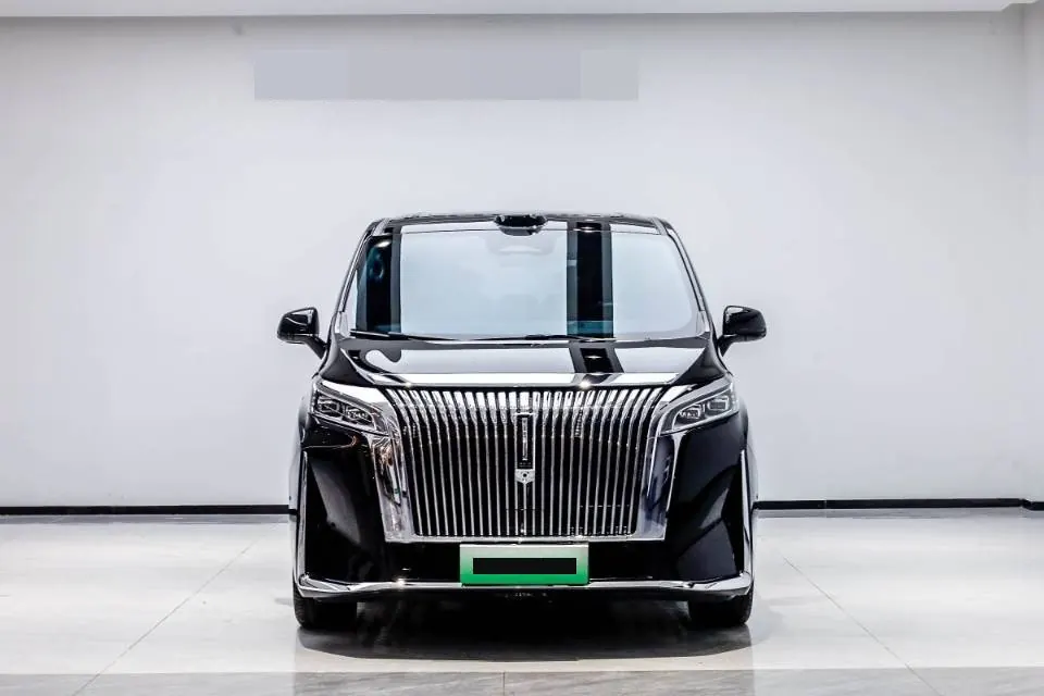 WEY 2025 VV7 Hi4 1.5T Four-Wheel-Drive Automatic Model 2