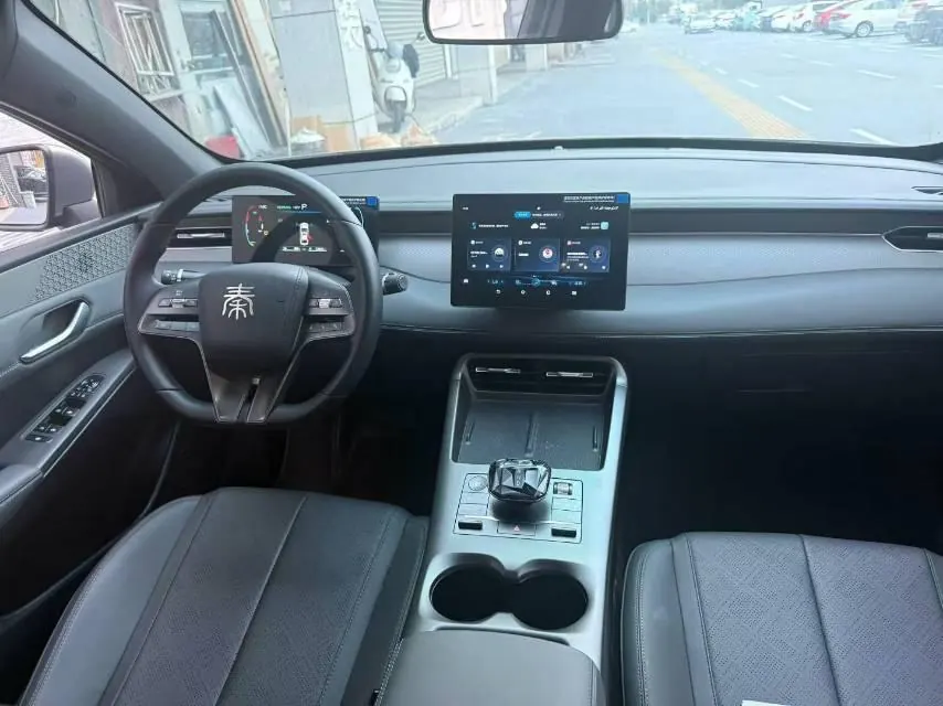 BYD 2025 Qin PLUS DM-i 1.5 stepless intelligent driving version 55KM leading automatic gear 4