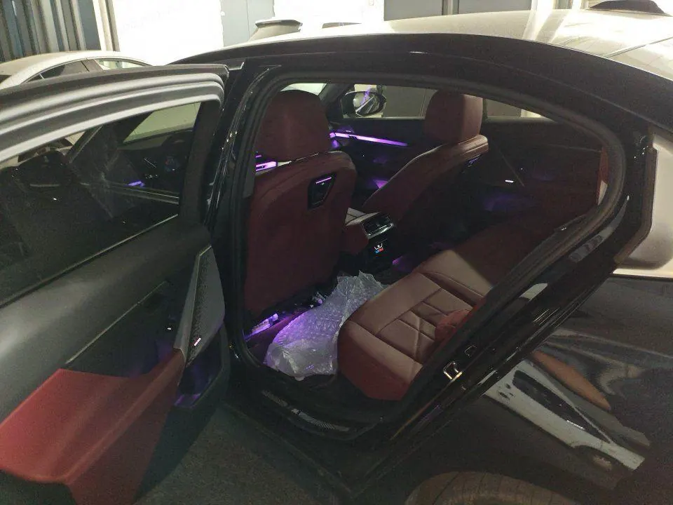 BMW 5 Series 2024 model 530Li 48V 2.0T Leading Edition M Sport Package Automatic 4