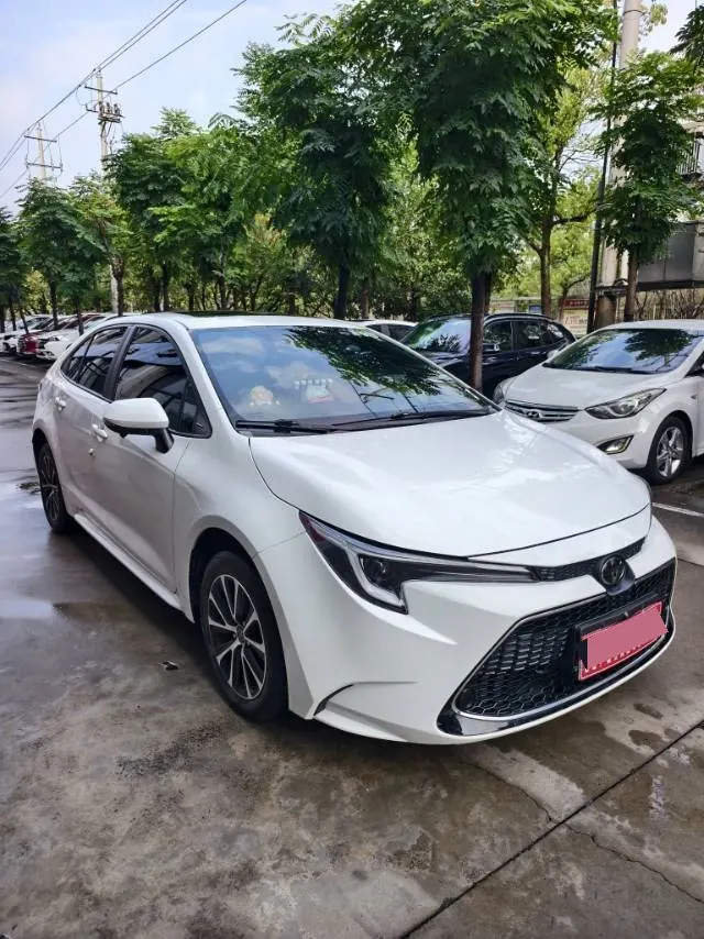 Toyota 2022 Lei Ling 1.2T Stepless 185T Deluxe Automatic Gear 3