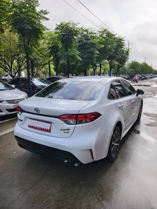 Toyota 2022 Lei Ling 1.2T Stepless 185T Deluxe Automatic Gear 5