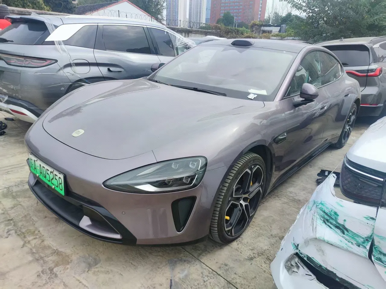 Открыть галерею: MI 2024 SU 7 830km Rear Drive Ultra Long Endurance High-end Smart Drive Pro Edition Automatic Gear
