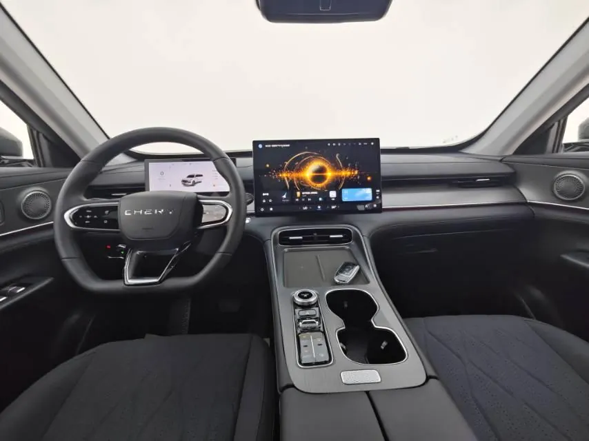 Chery 2025 Tiggo 8 PLUS 1.6TGDI 290TGDI Luxury Automatic Gear 10