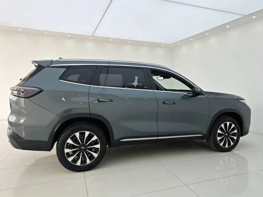 Chery 2025 Tiggo 8 PLUS 1.6TGDI 290TGDI Luxury Automatic Gear 6