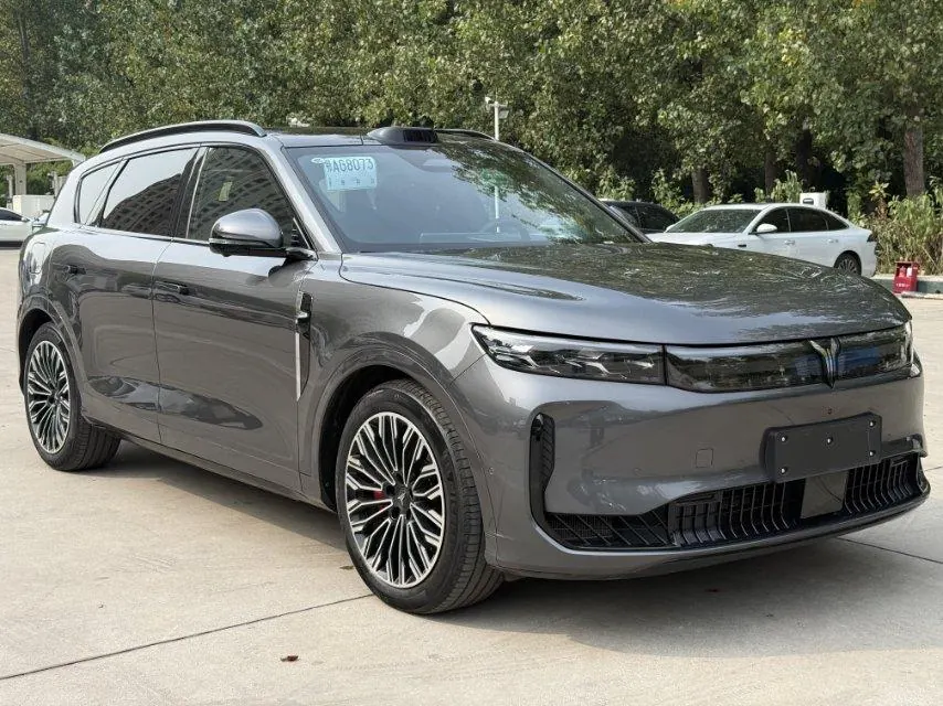 Voyah 2025 FREE four-wheel drive dry Kun version of automatic gear 3
