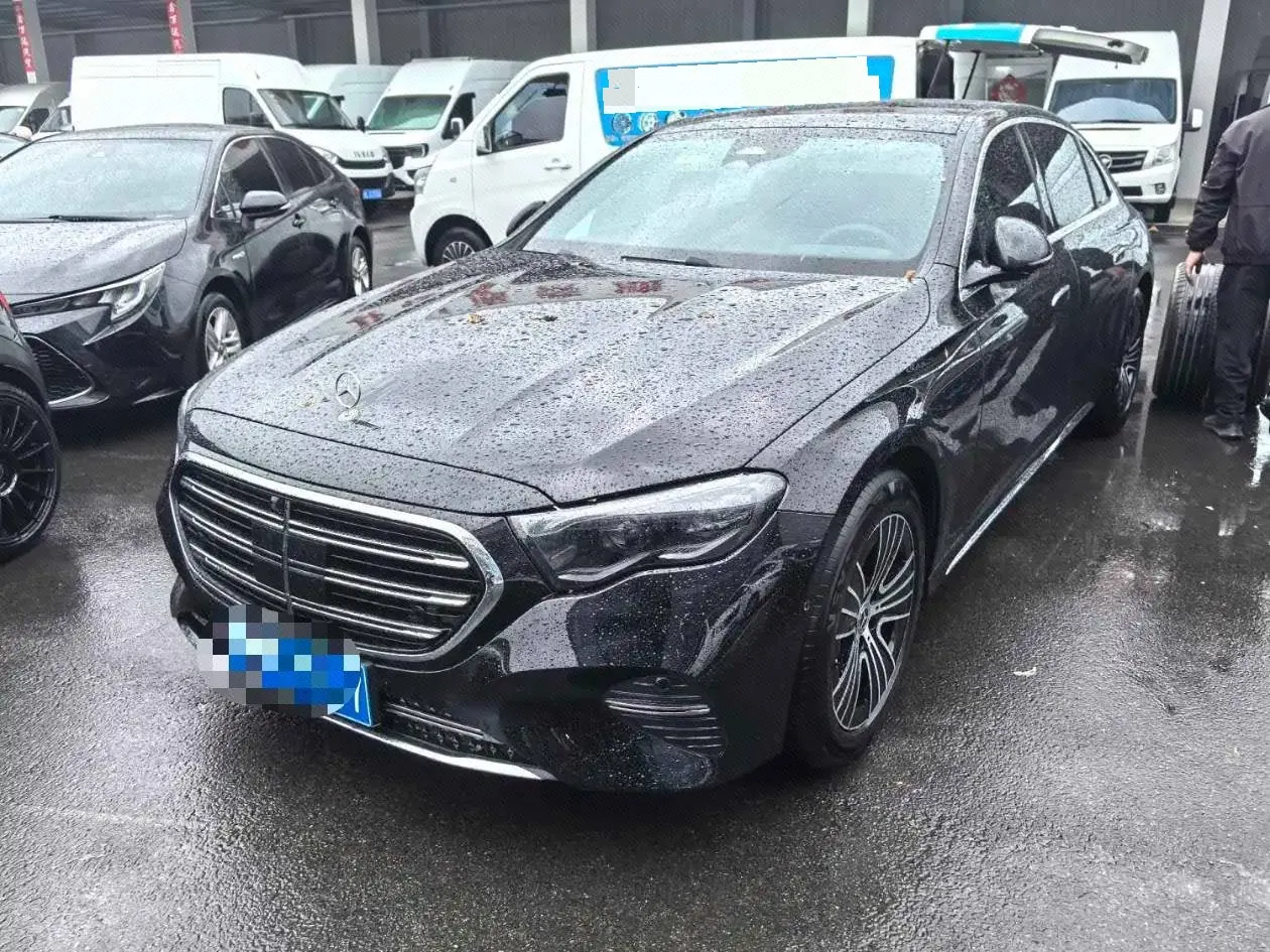 打开图片灯箱:Mercedes Benz E Class 2026 E 260 L 48V 2.0T Classic Edition (Modified) Automatic Gear