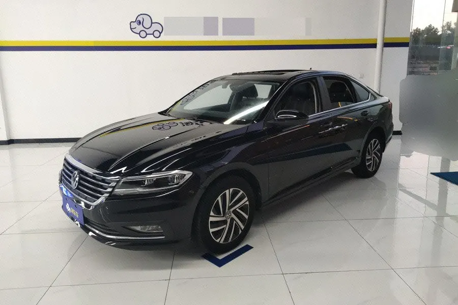 Открыть галерею: Volkswagen 2022 Lavida 1.4TSI 280TSI Deluxe Edition Automatic Gear