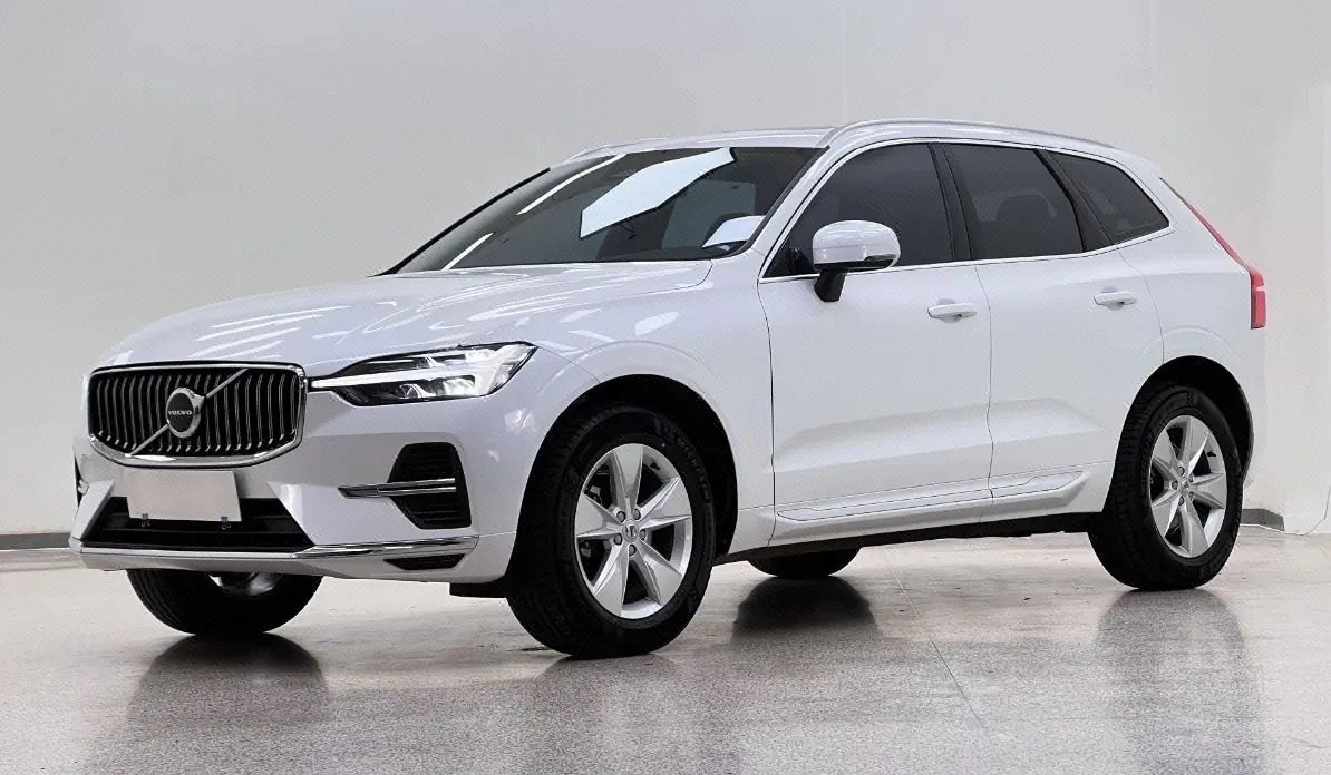 Open image lightbox: Volvo 2022 XC60 48V 2.0T B5 4-wheel-drive Zhiyi Deluxe Edition Automatic Gear