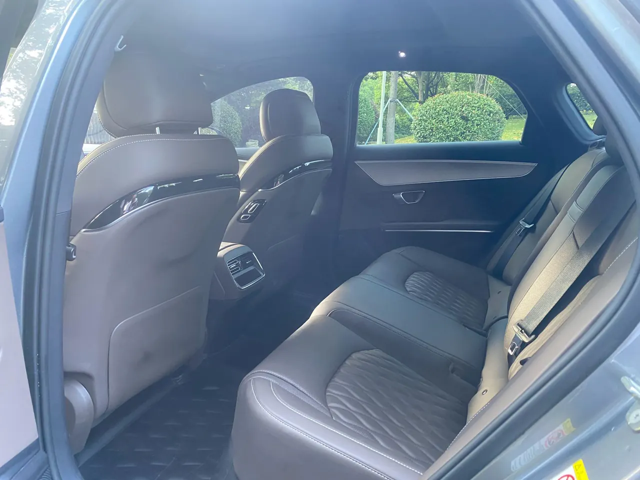BYD 2022 Han DM-i 1.5T stepless 121KM noble automatic gear 5
