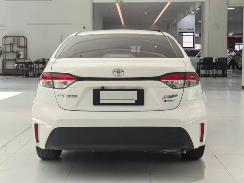 Toyota 2024 Lei Ling Shuangqing 1.8 Stepless Intelligent Electric Hybrid Leading Edition Automatic Gear 5