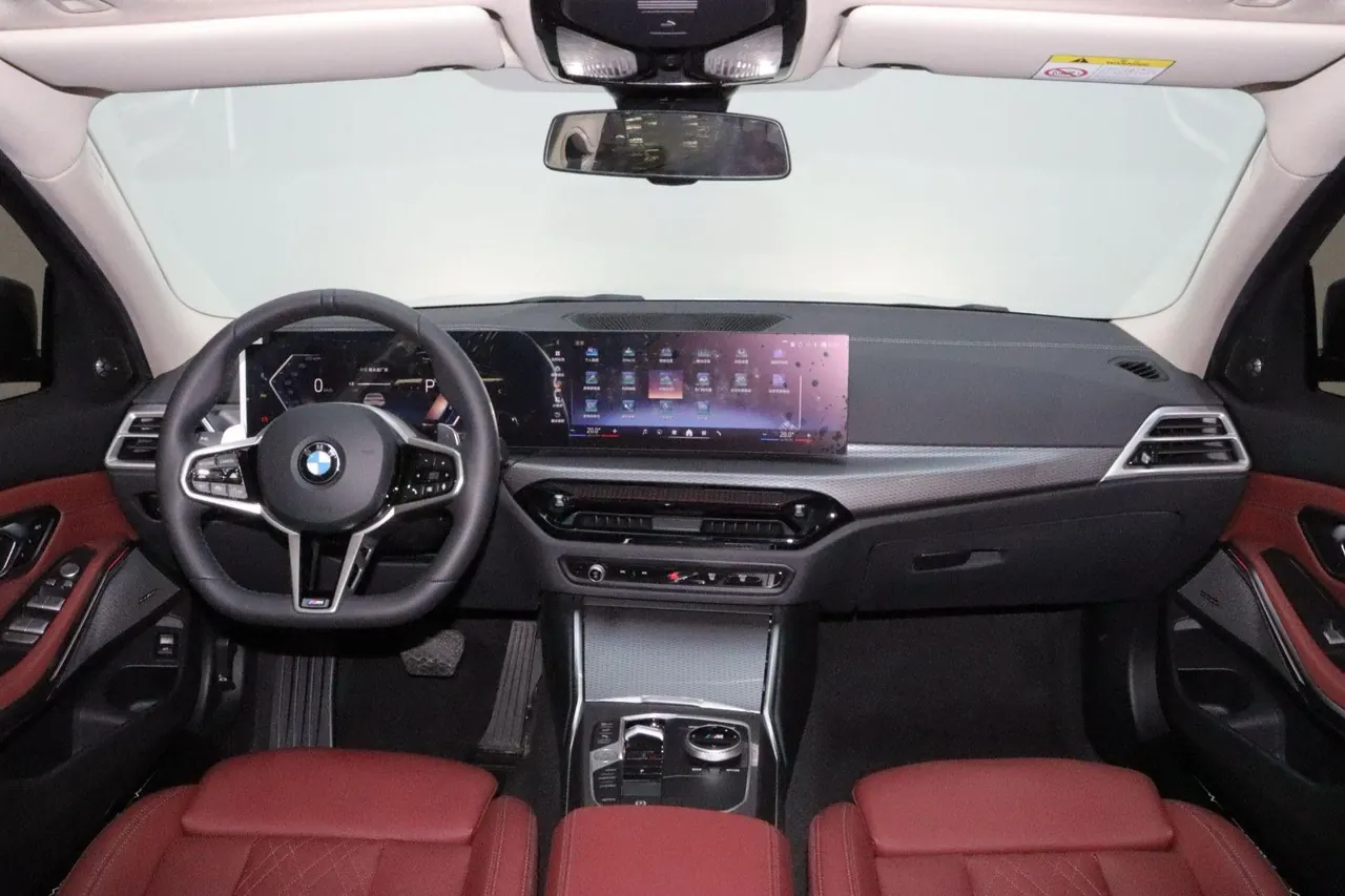 BMW 3 Series 2025 330Li 2.0T M Sports Obsidian Night Suit Automatic Gear 3