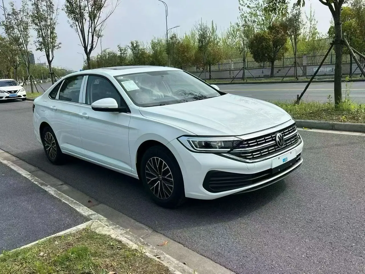 Volkswagen 2025 Sagittarius 1.2TSI 200TSI Flying Edition Automatic Gear 3
