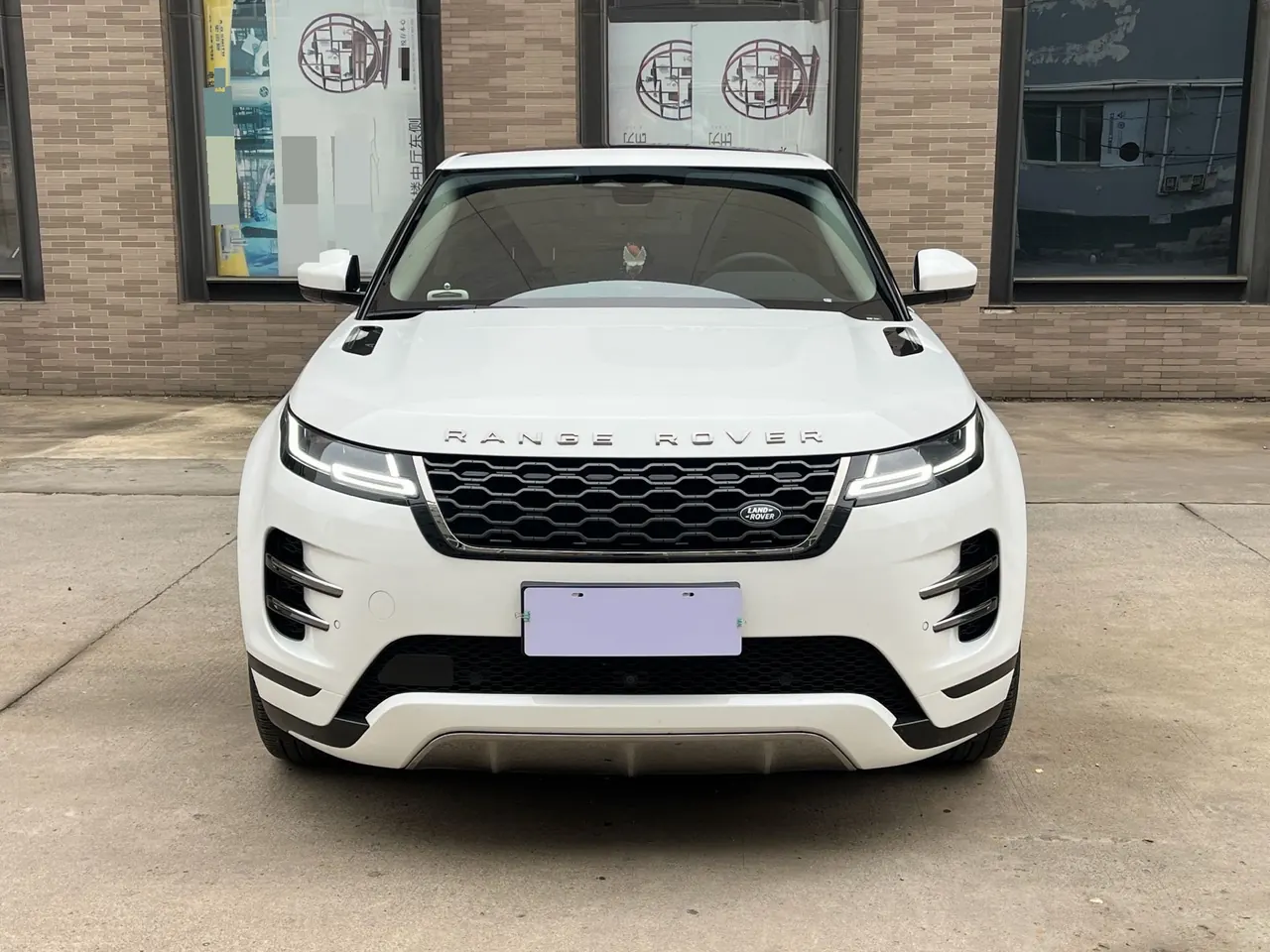 Land Rover 2022 Range Rover Aurora L 48V 2.0T 249PS R-Dynamic HSE Luxury Edition Automatic Gear 2