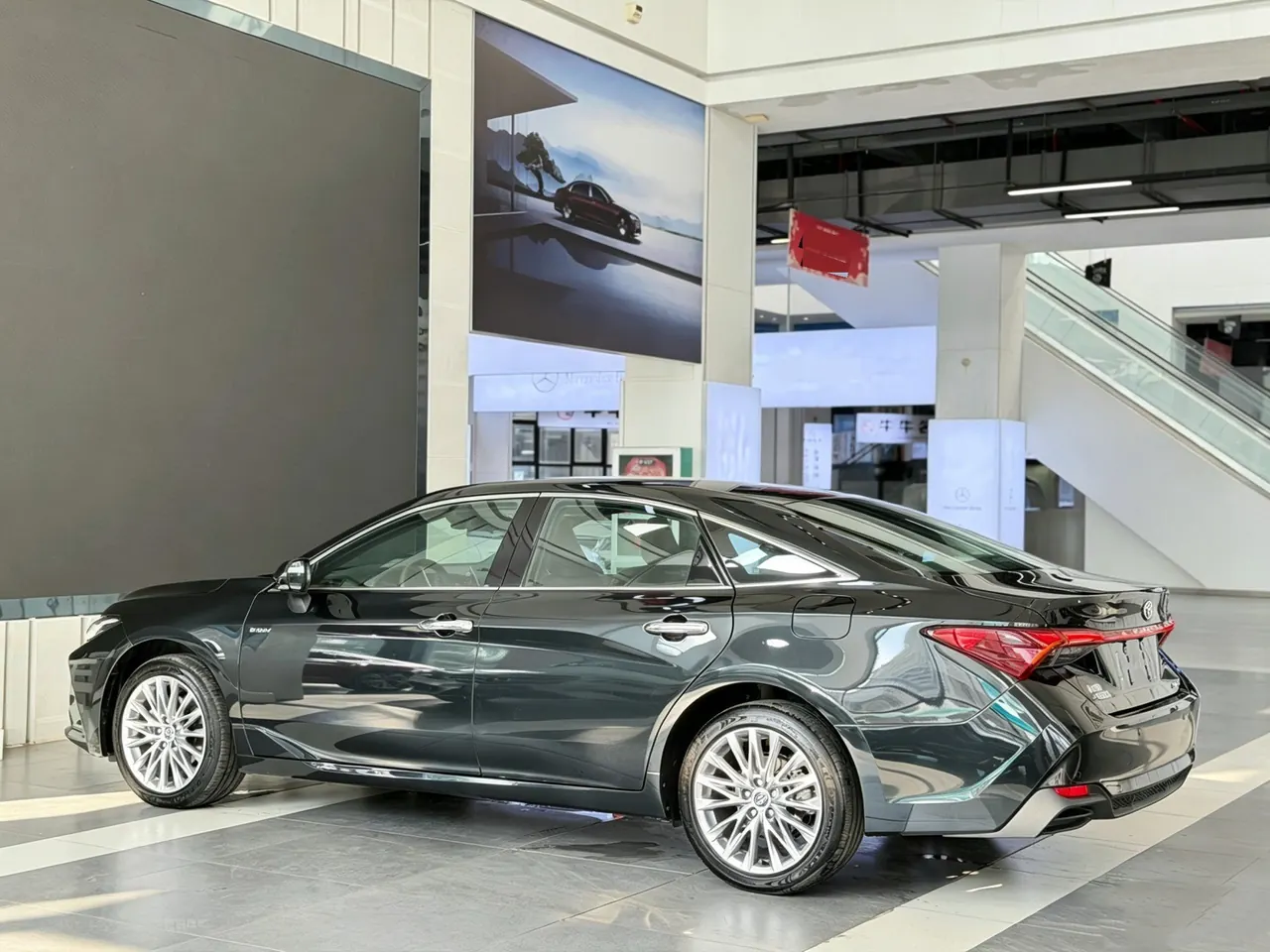 Toyota 2024 Asian Dragon Shuangqing 2.0 Stepless Deluxe Automatic Gear 8