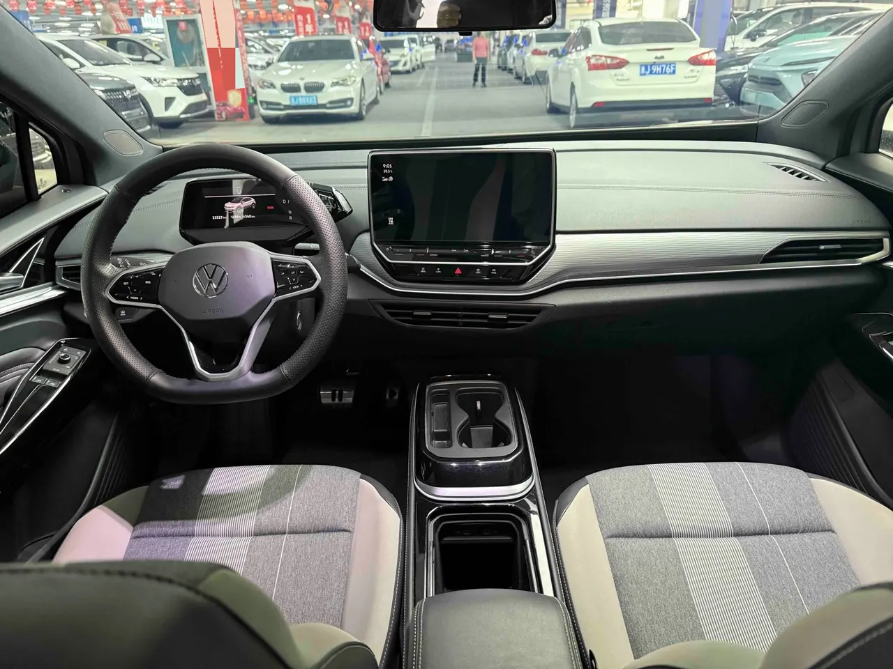 Volkswagen 2024 ID. 4 CROZZ Pure Limited Edition Automatic Transmission 4