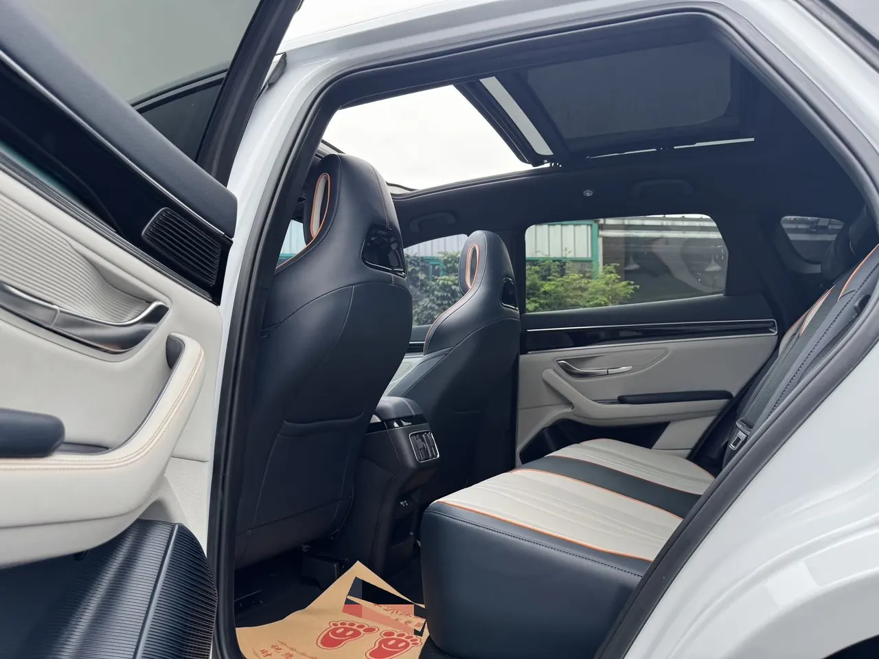 BYD Song PLUS New Energy 2024 Song PLUS DM-i 1.5 Stepless Glory Edition 110km Flagship Automatic Gear 5