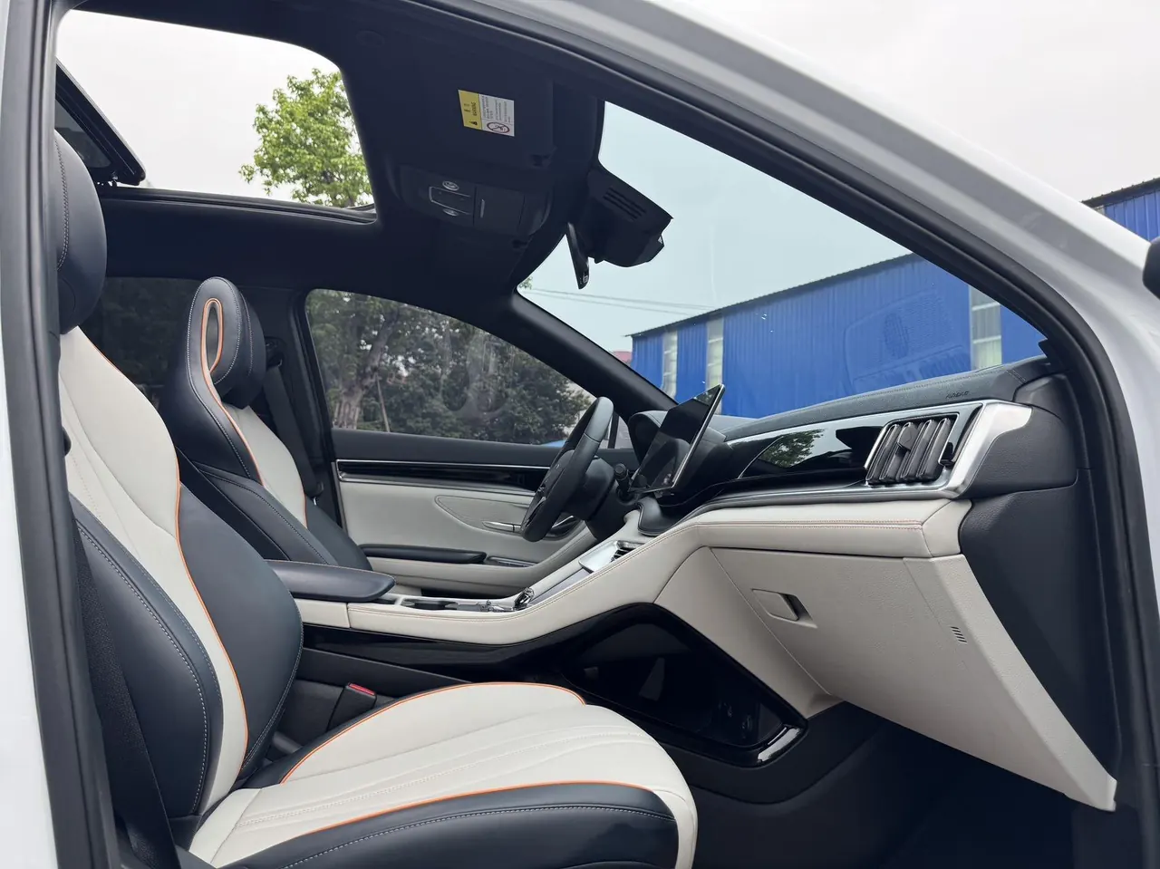 BYD Song PLUS New Energy 2024 Song PLUS DM-i 1.5 Stepless Glory Edition 110km Flagship Automatic Gear 7
