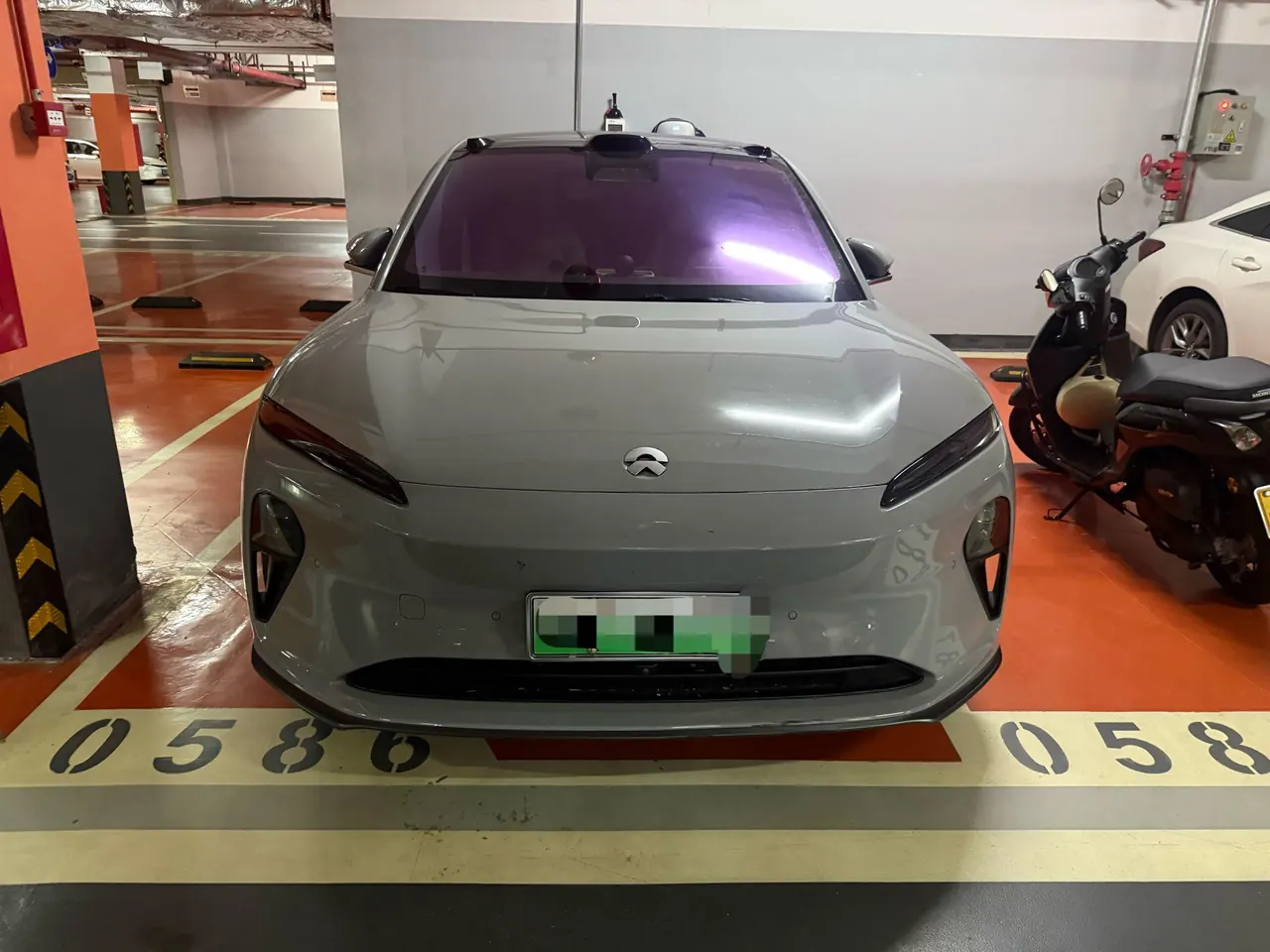NIO 2024 ET5 75kWh automatic gear 3