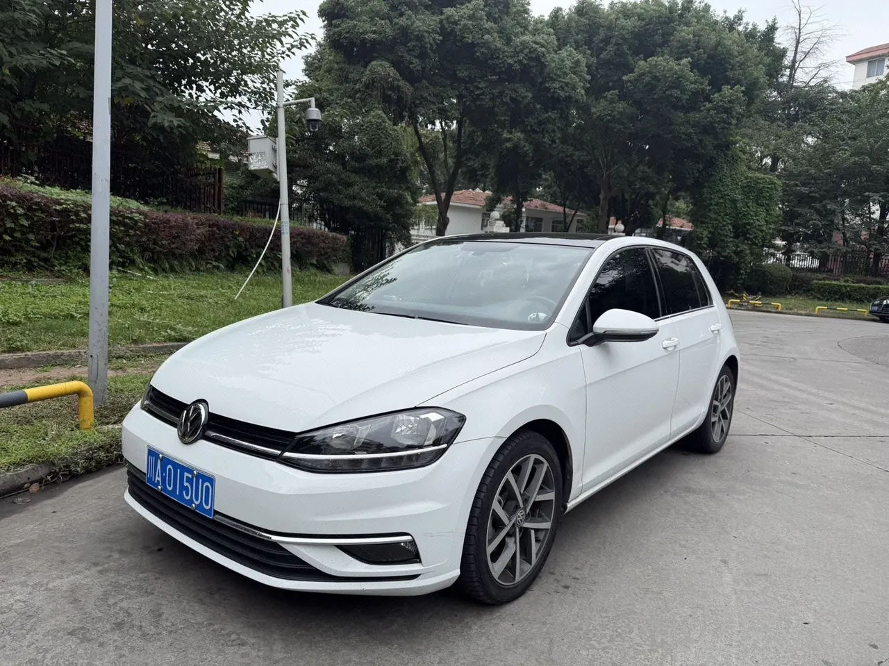 Volkswagen 2020 Golf 7 1.4TSI 280TSI Luxury Automatic 5