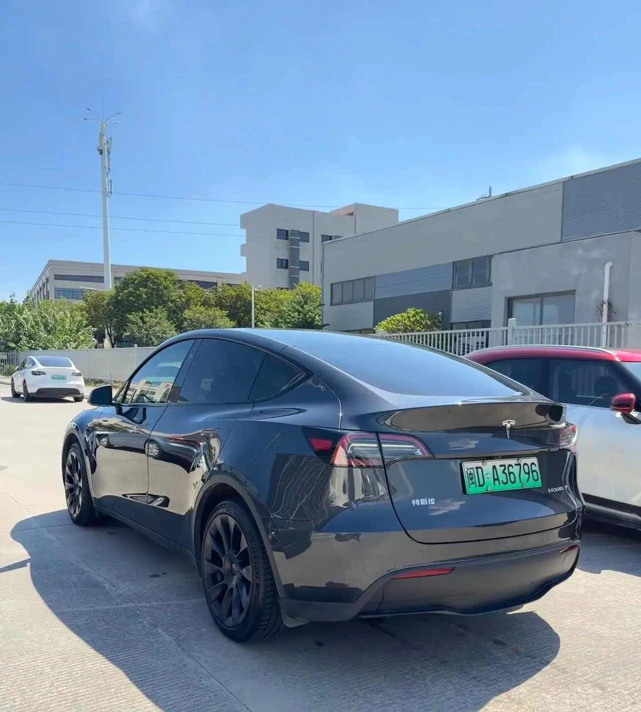 Tesla 2024 Model Y rear-wheel drive version automatic transmission 2