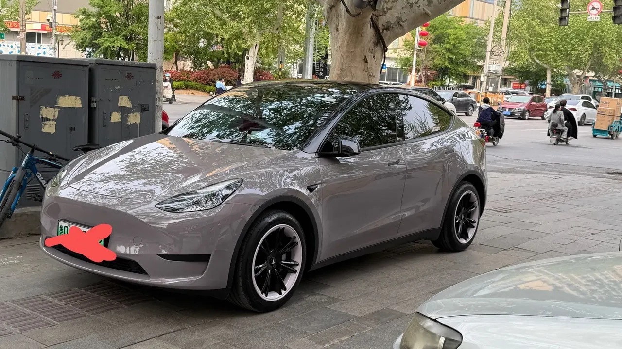 Tesla 2024 Model Y rear-wheel drive version automatic transmission 7