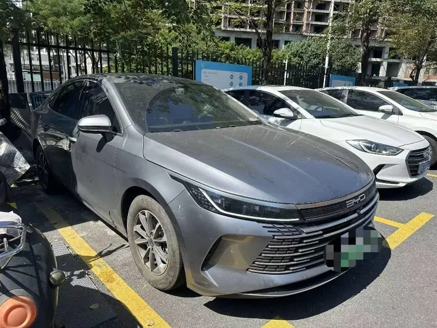BYD 2024 destroyer 05 DM-i 1.5 stepless glory version 55KM luxury automatic gear 2