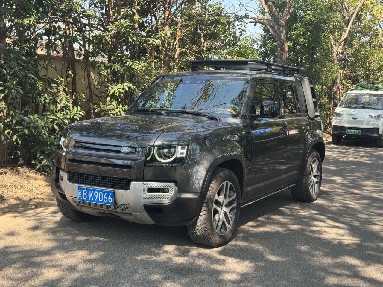 Land Rover Guard (Imported) 2024 Guard 110 48V 3.0T P400 Diablo Special Edition Automatic Gear - View 1
