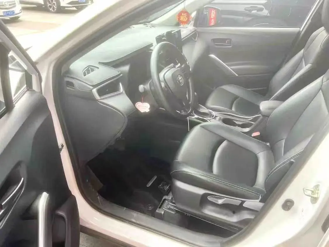 Toyota 2024 Corolla Ruiyuan Dual Engine 2.0 Stepless Intelligent Electric Hybrid Pioneer Edition Automatic Gear 3