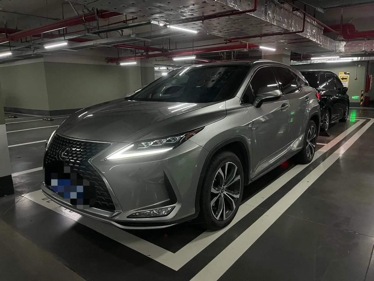 打开图片灯箱:Lexus RX (Imported) 2020 RX300 2.0T Four-wheel Drive Elegant Edition (Modified) Automatic Gear