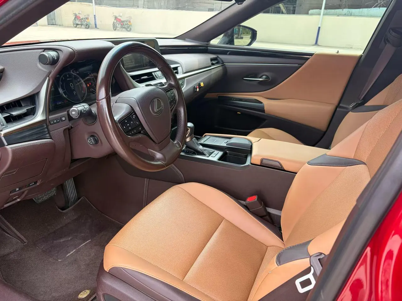 Lexus ES (Imported) 2020 ES200 2.0 Stepless Premium Edition Automatic Gear 4