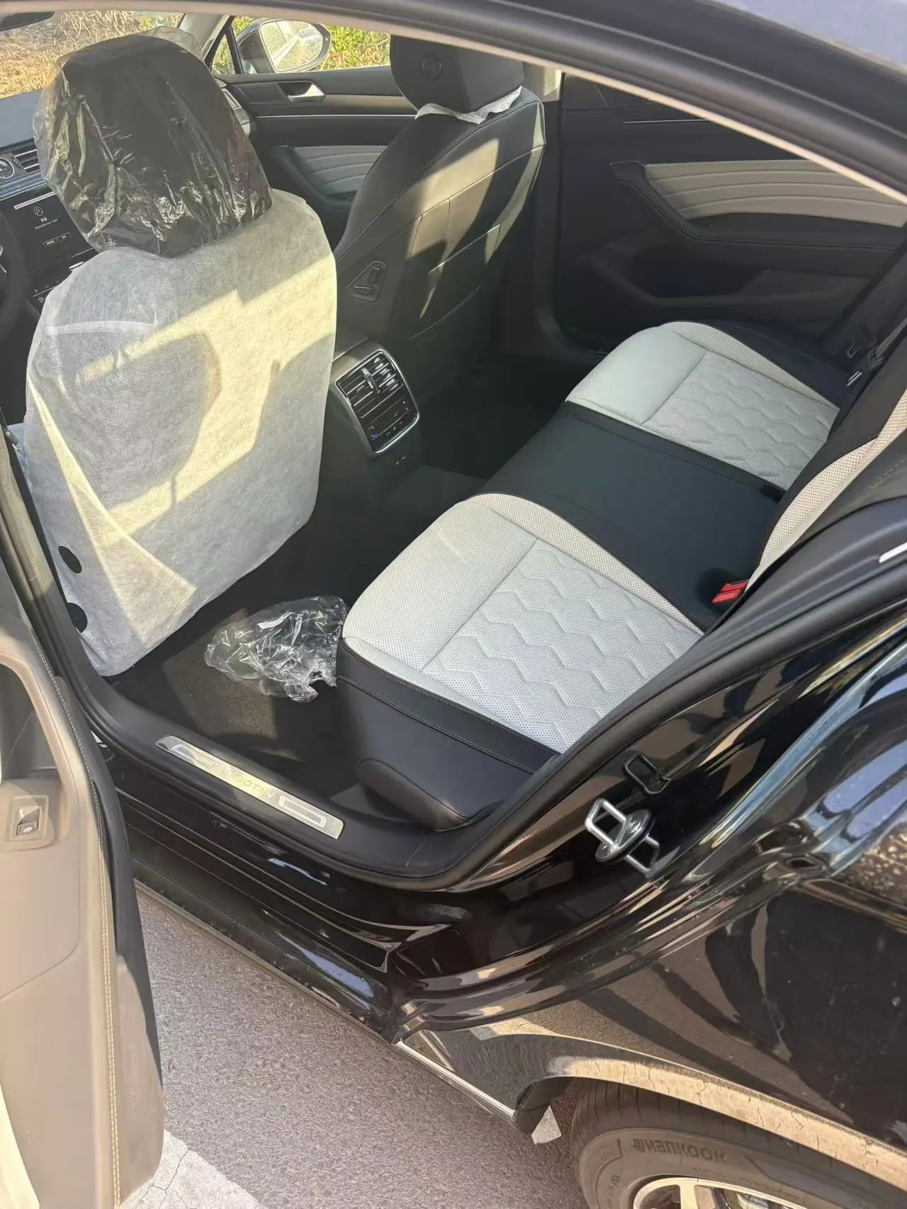 Volkswagen 2026 Magotan 2.0TSI 380TSI 30 million selected luxury automatic gear 4