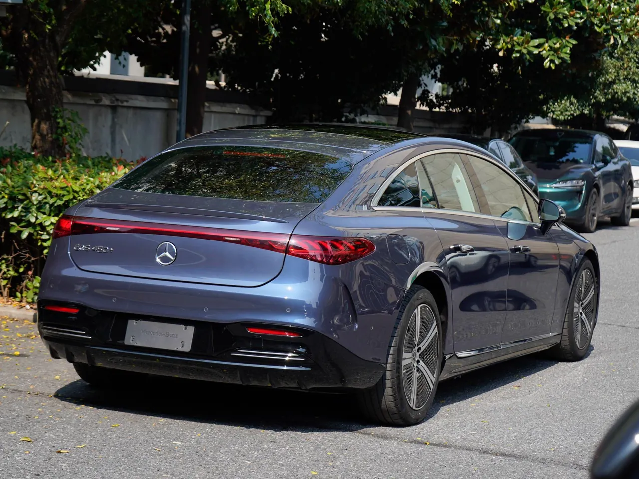 Mercedes Benz EQS (Imported) 2022 EQS 450 Deluxe Edition Automatic Gear 3