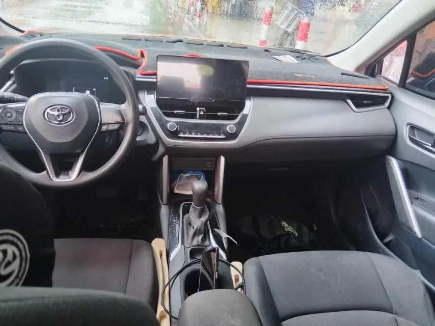 Toyota 2024 Front Landa 2.0 Stepless Elite Edition Automatic Gear 4
