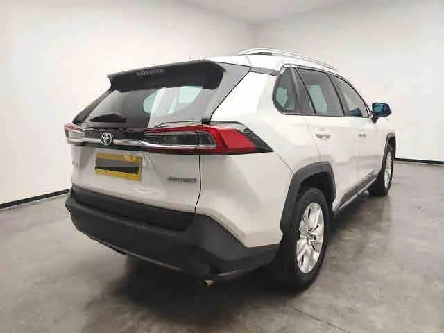 Toyota 2020 Wilanda 2.0 Stepless Two-Drive Leading Edition Automatic Gear 5
