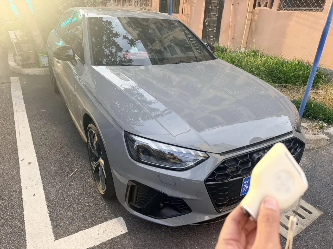Audi 2024 A4L 2.0TFSI 40TFSI Deluxe Dynamic (Starry Night Edition) Automatic Gear 4