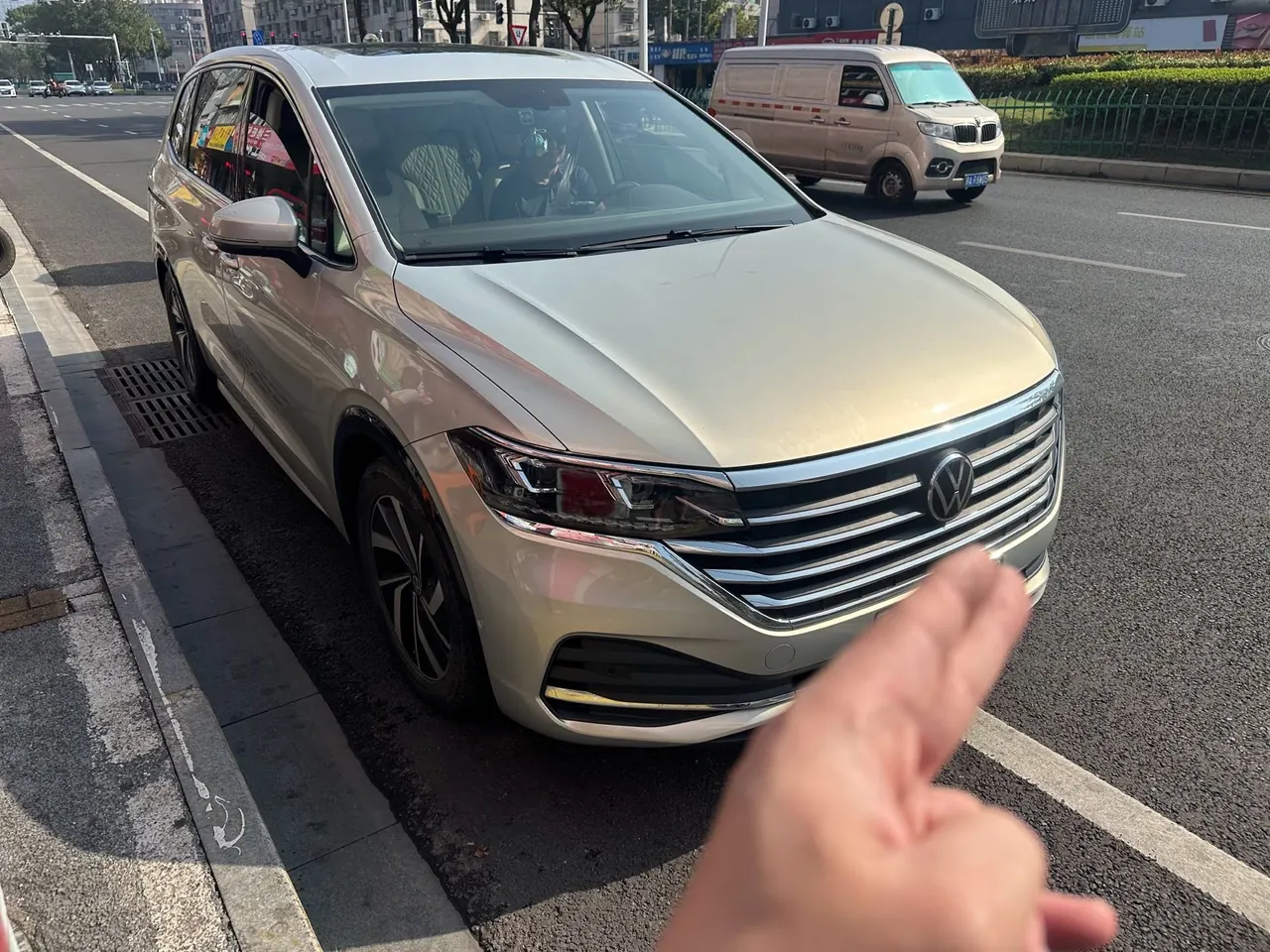 Volkswagen 2020 models of Wei ran (Viloran) 2.0TSI 330TSI business edition automatic gear 2