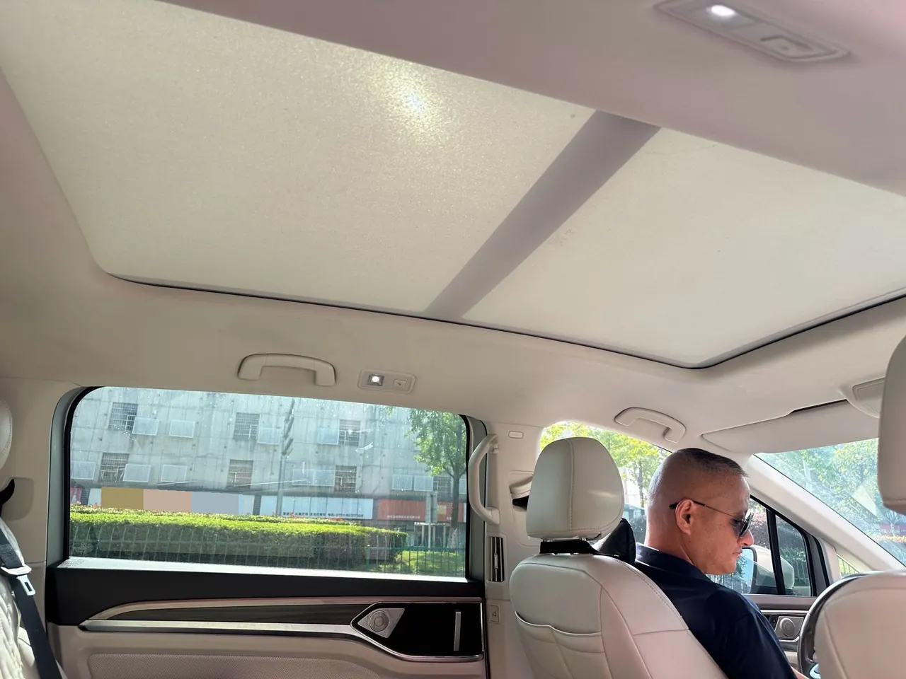 Volkswagen 2020 models of Wei ran (Viloran) 2.0TSI 330TSI business edition automatic gear 9