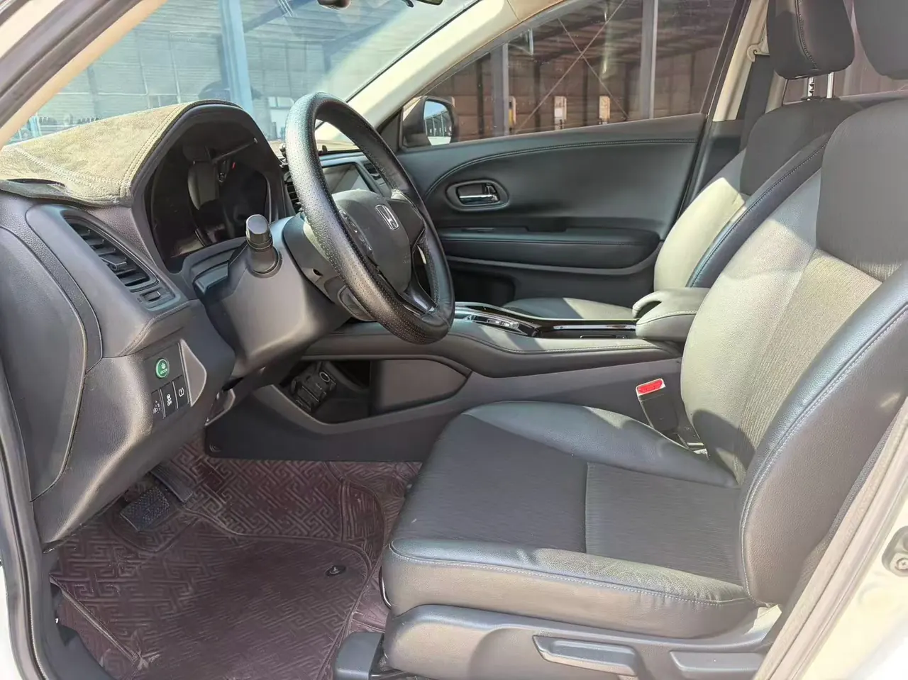 Honda 2020 Binzhi 1.5 stepless luxury automatic transmission 3