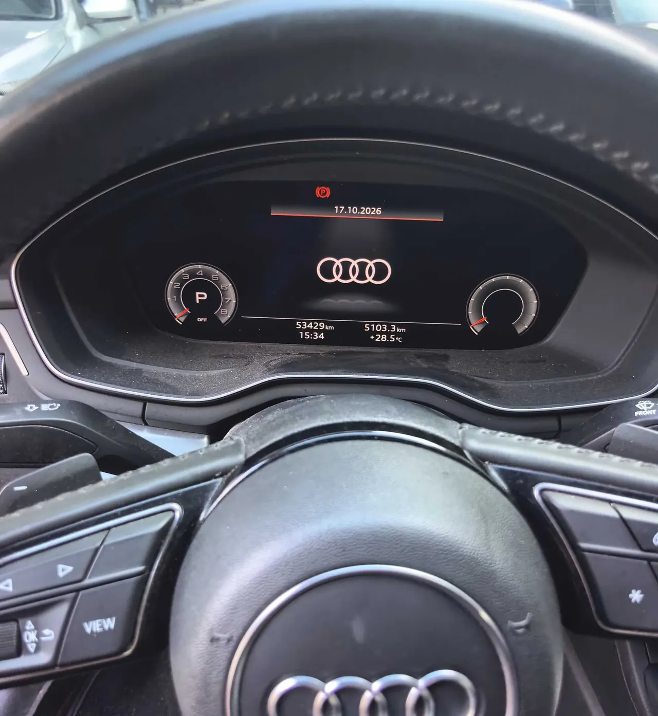 Audi 2020 A4L 2.0TFSI 40TFSI Quattro Deluxe Dynamic Automatic 4