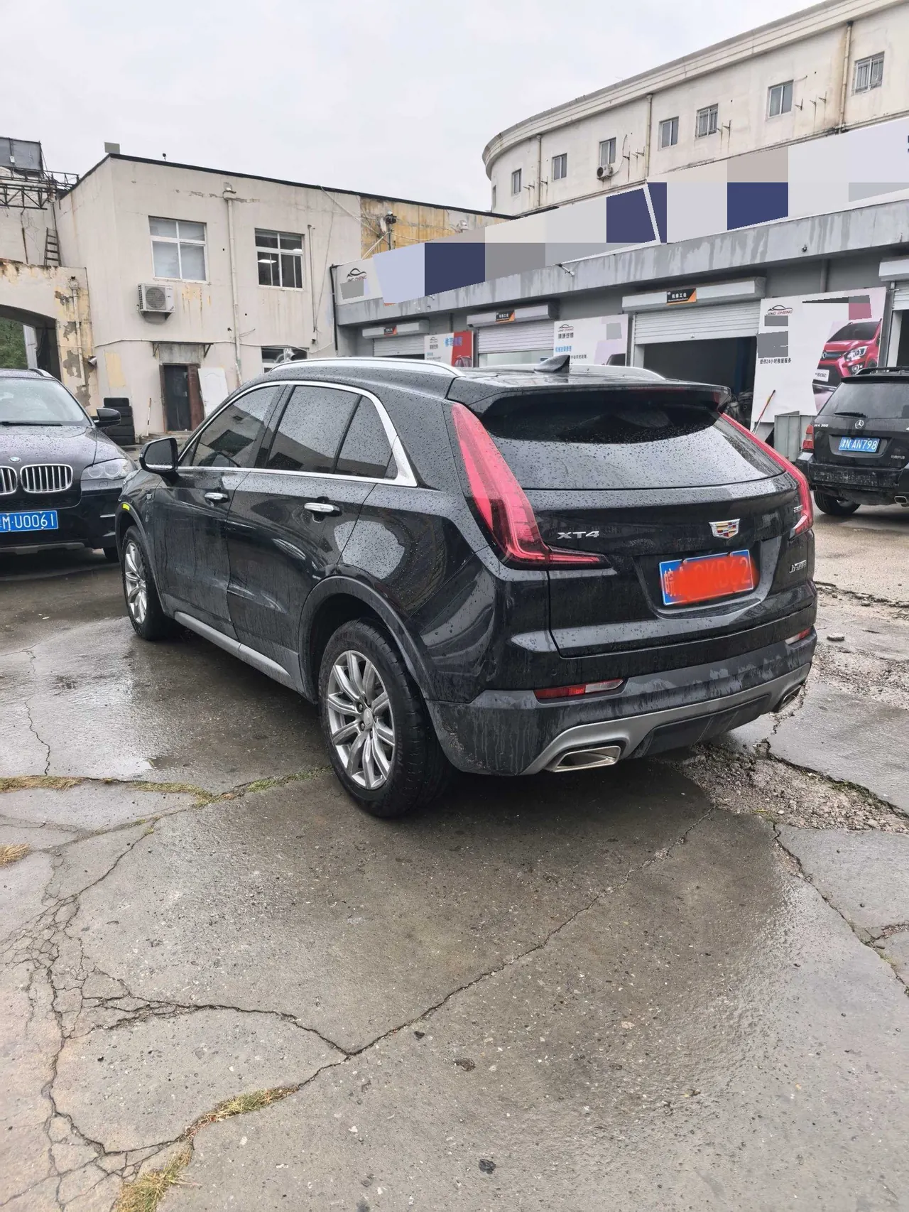 Cadillac 2020 XT4 2.0T 28T Two-Drive Luxury Automatic Gear 3