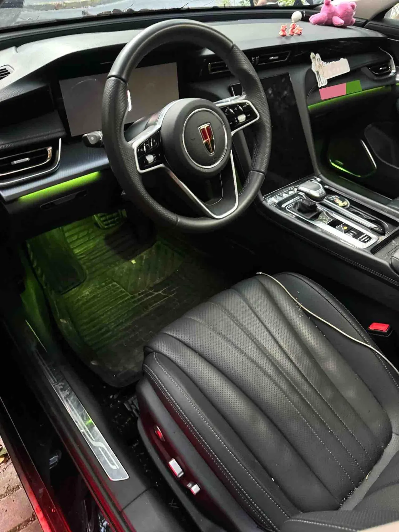 HongQi 2024 H5 2.0T Zhilian Qi Chang Edition Automatic Gear 8