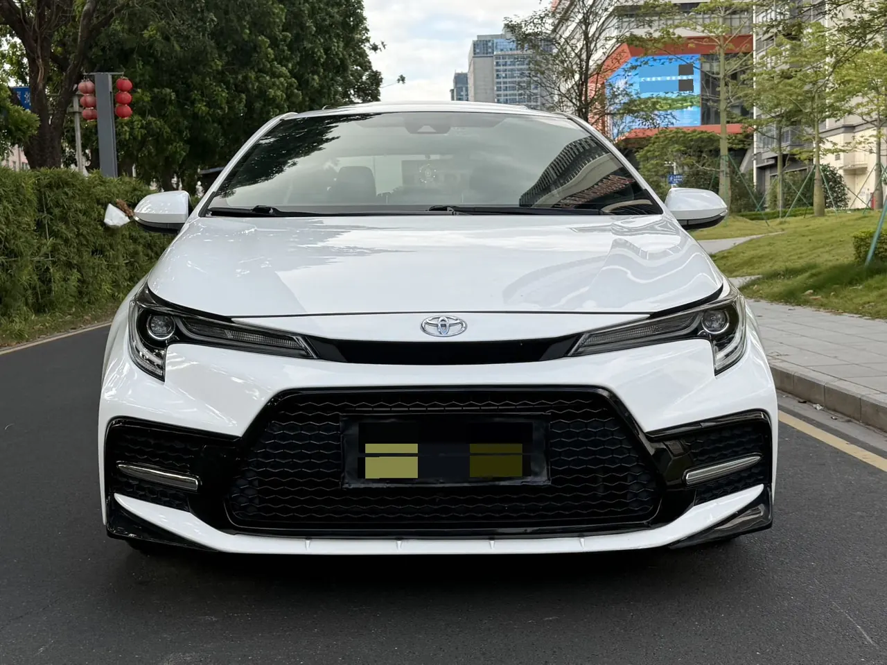 Toyota 2022 Lei Ling 1.2T Stepless 185T Sports Edition Automatic Gear 2