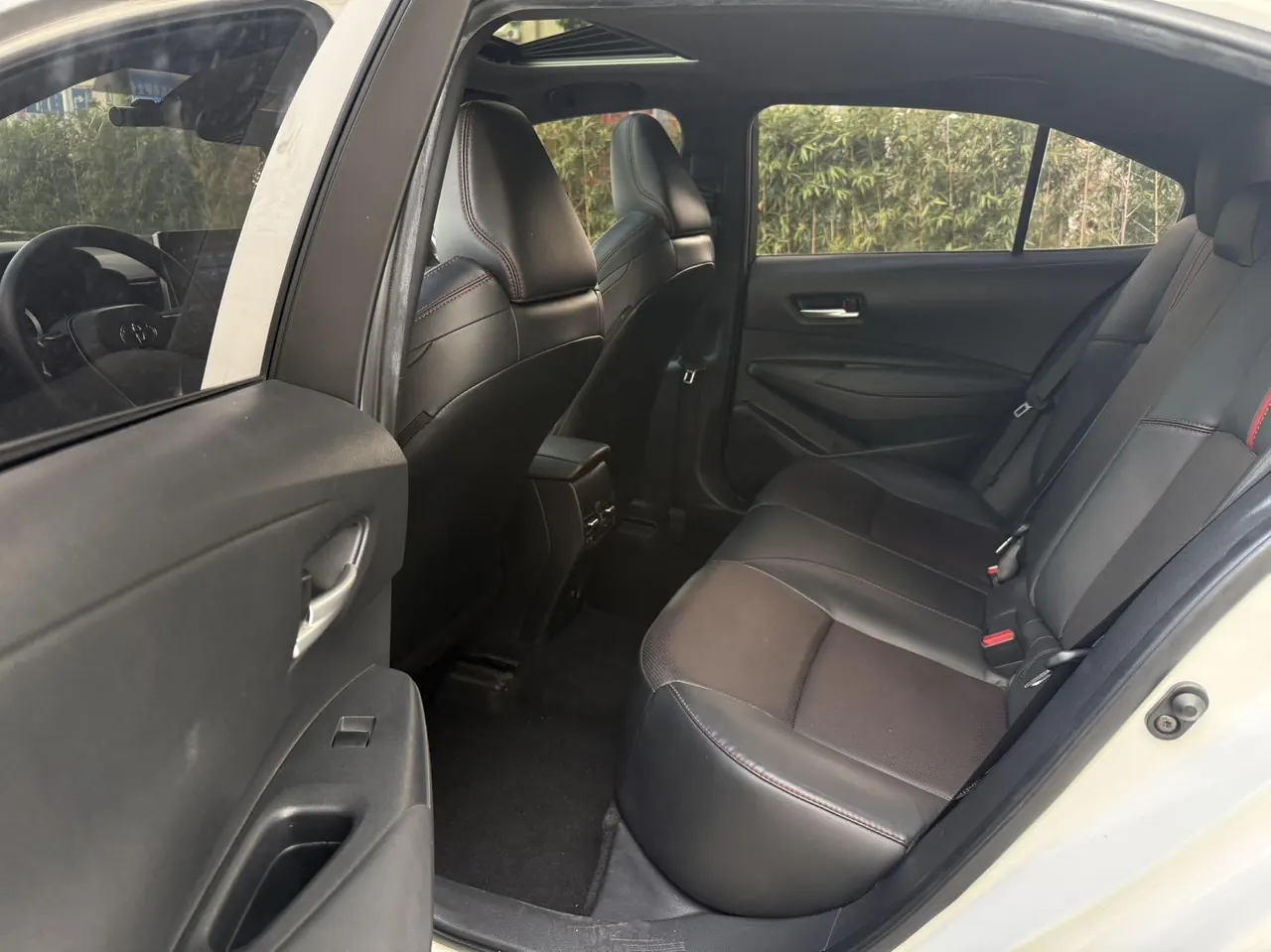 Toyota 2022 Lei Ling 1.2T Stepless 185T Sports Edition Automatic Gear 6
