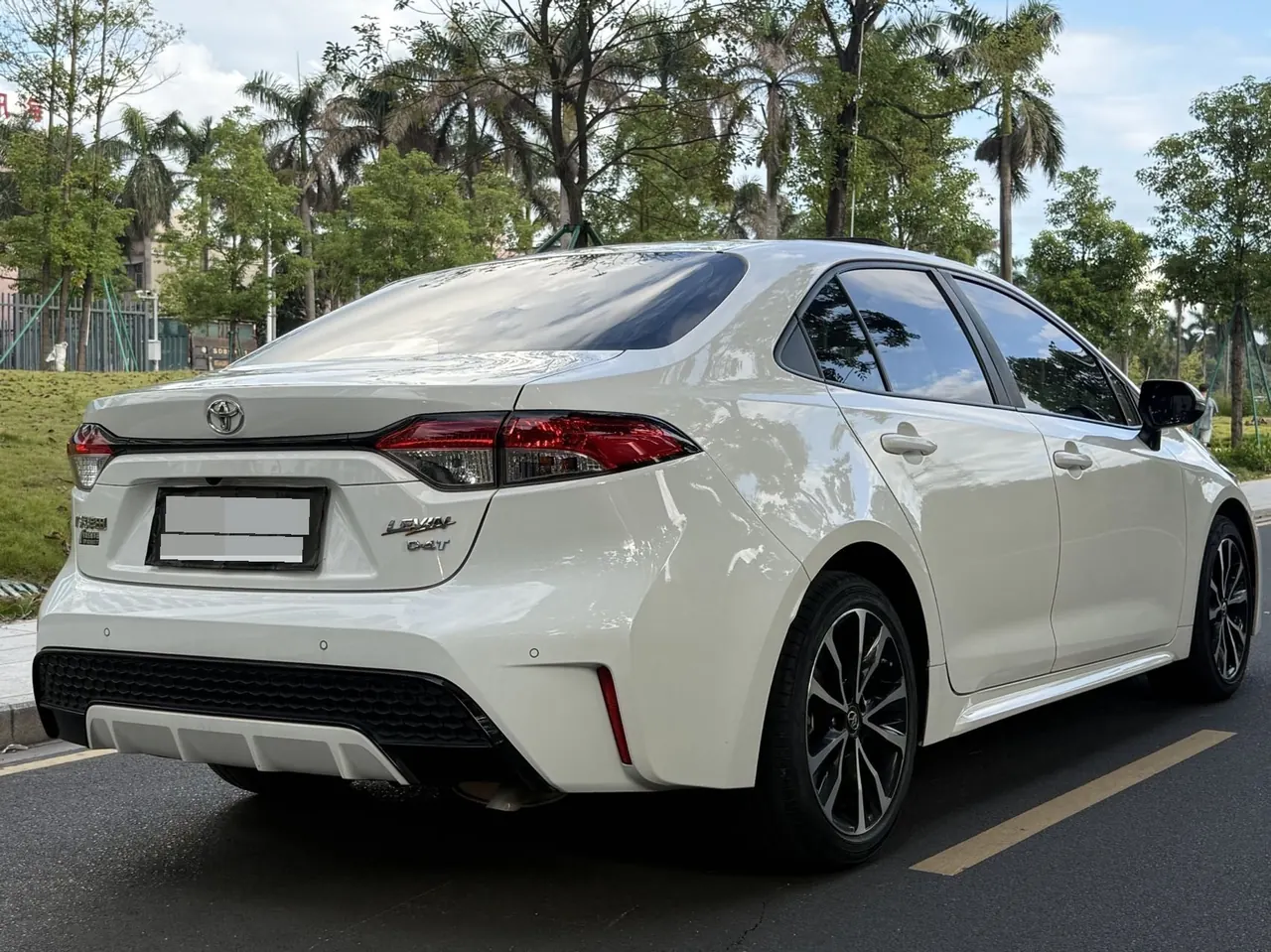 Toyota 2022 Lei Ling 1.2T Stepless 185T Sports Edition Automatic Gear 7